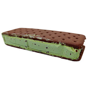 Freeze Dried Ice Cream Sandwich Chocolate and Mint